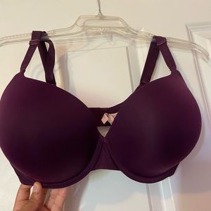 36DDD Victoria Secret like new Bra